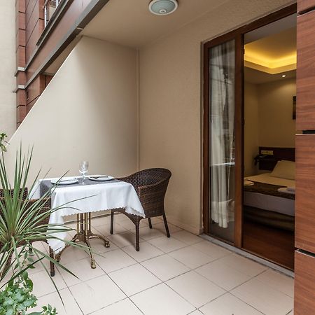 Buyukada Comfort Otel Prinseneilanden Buitenkant foto