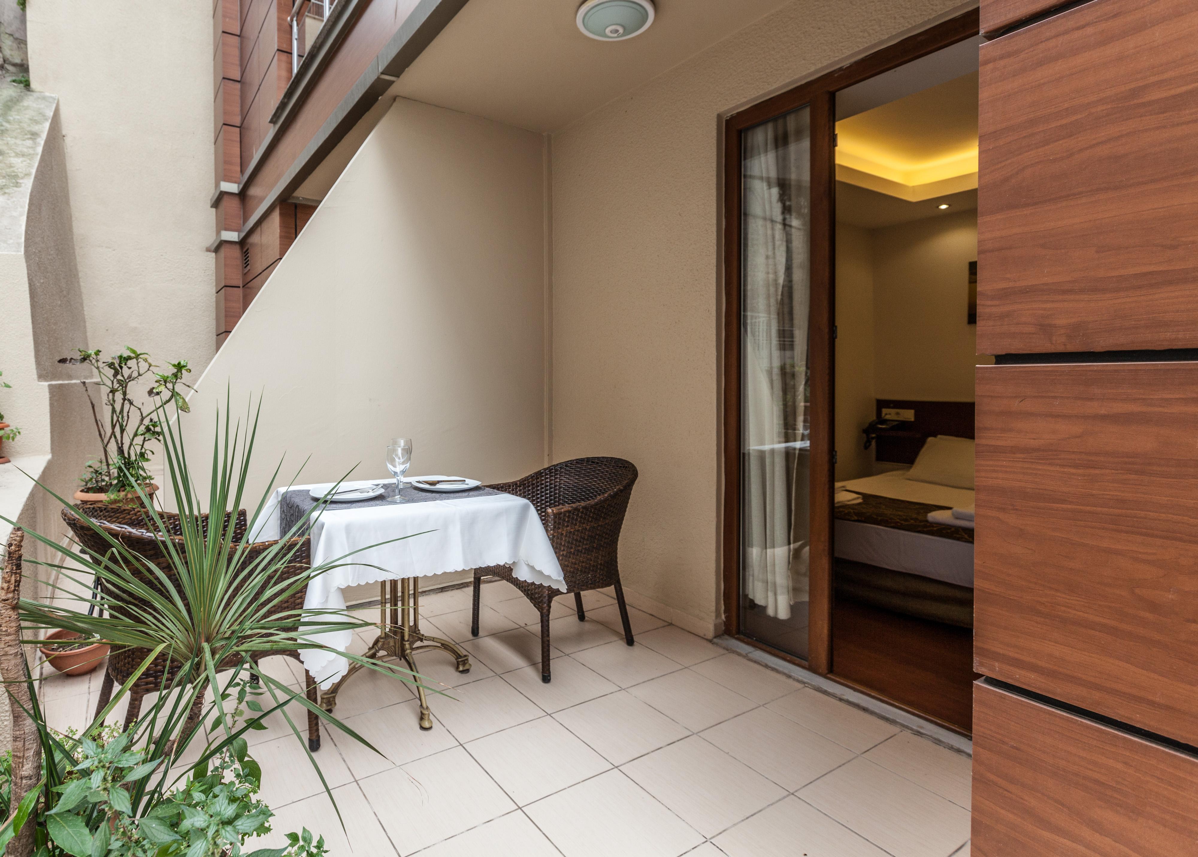 Buyukada Comfort Otel Prinseneilanden Buitenkant foto